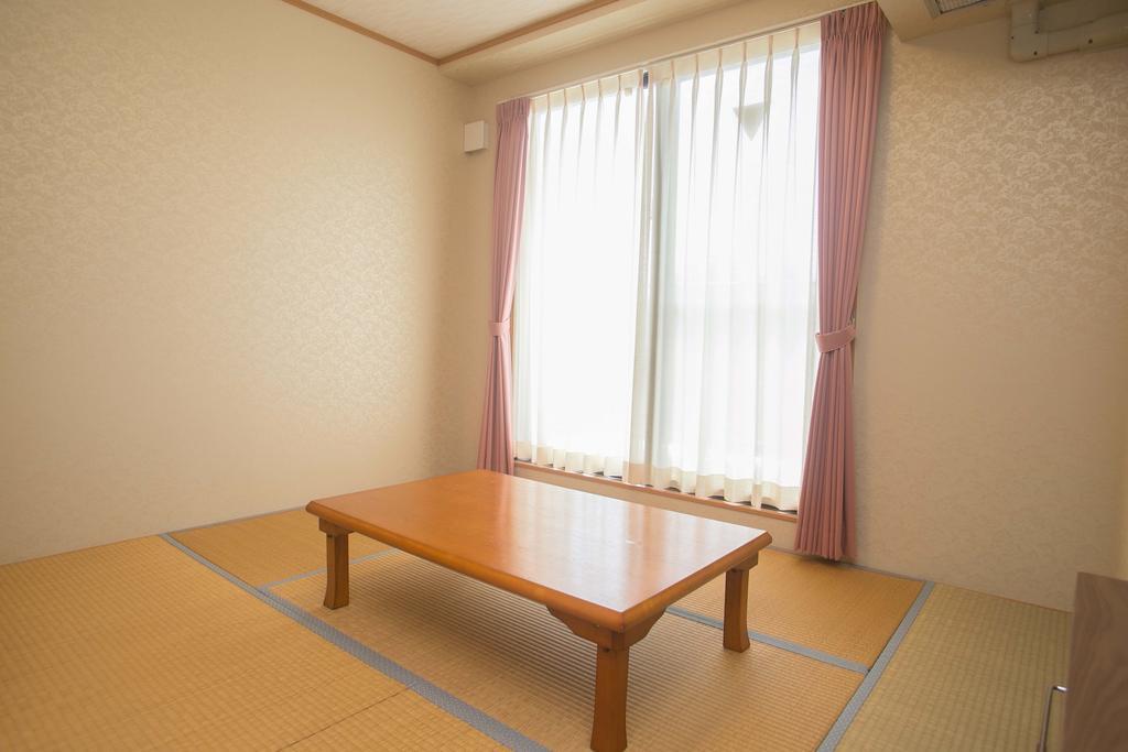 Hotel Castlevillage Miyakojima Eksteriør billede